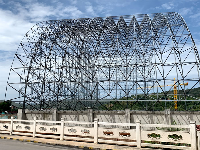 新密山寨矿储煤棚网架